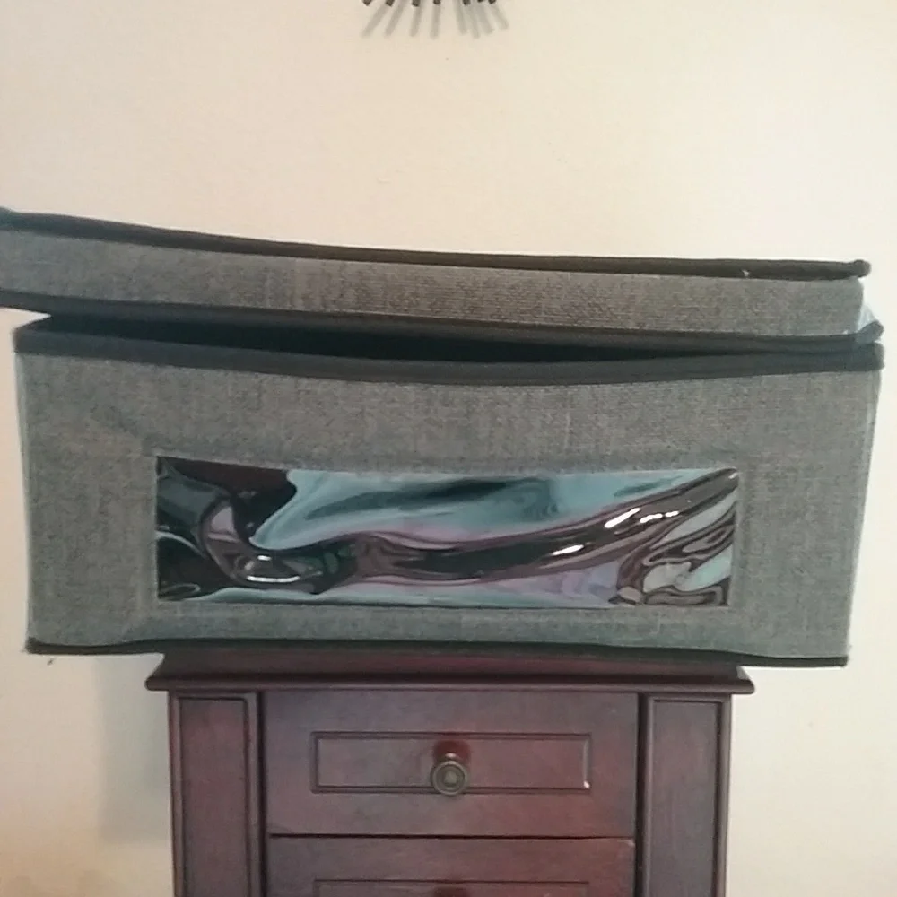 New Cloth storage container